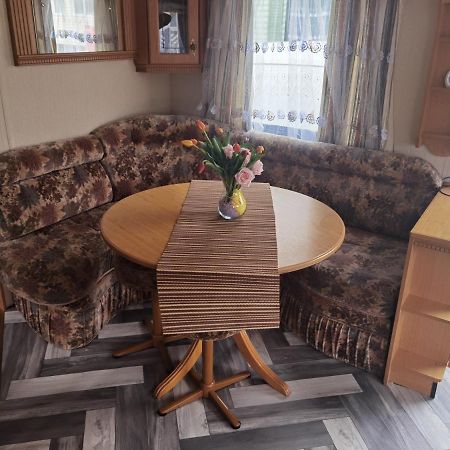 Lochlands Caravan Park X Villa Forfar Exterior photo